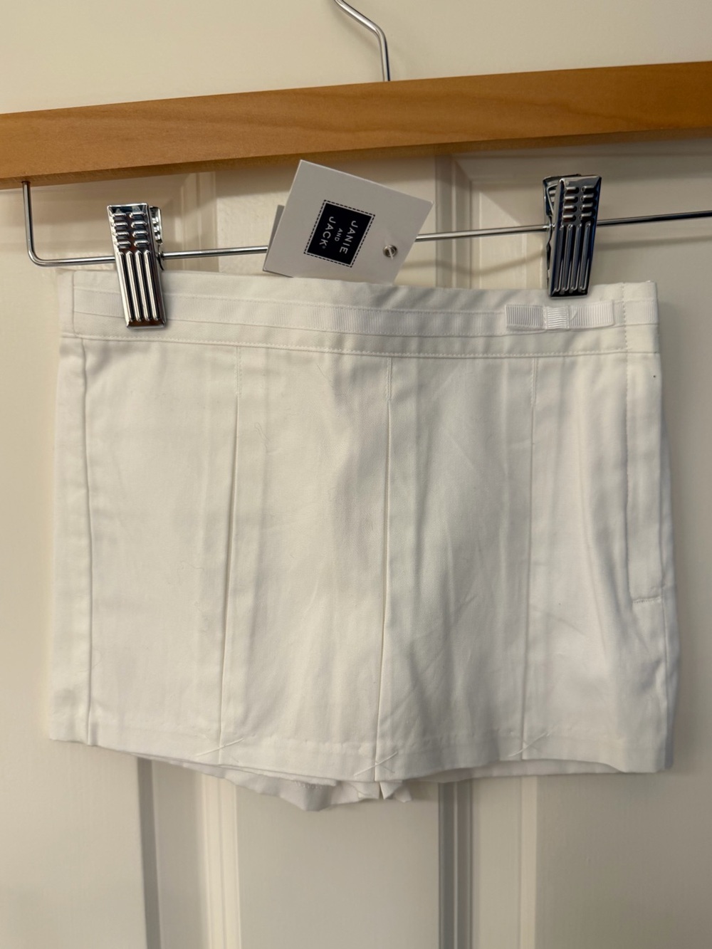 Janie and Jack White Pleated Front Skort